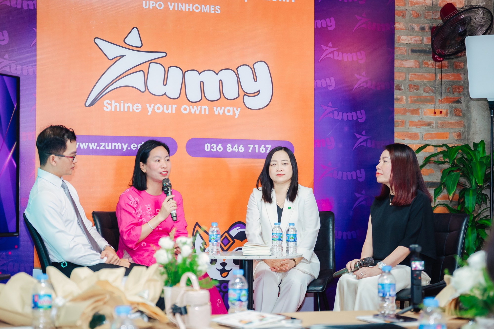 Tuổi dậy thì - khi con khủng hoảng, bố mẹ lo lắng: Chuyên gia tâm lý khuyên Tuổi dậy thì - khi con khủng hoảng, bố mẹ lo lắng: Chuyên gia tâm lý khuyên