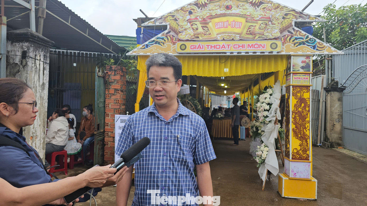 Thân nhân vụ thảm sát cả gia đình ở Đắk Lắk: 'Khi cơ quan chức năng mở cửa, tim tôi như ngừng đập' - Ảnh 6.