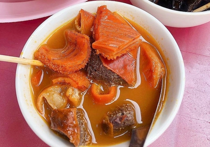 Cách làm phá lấu thơm ngon, đơn giản - Ảnh 1. Cách làm phá lấu thơm ngon, đơn giản - Ảnh 1.