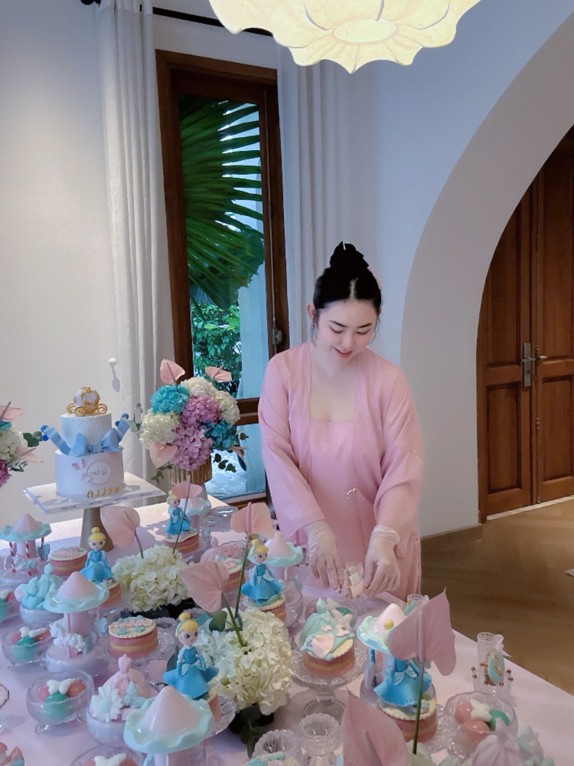 Mỹ nữ xinh đẹp chuyên Mỹ nữ xinh đẹp chuyên