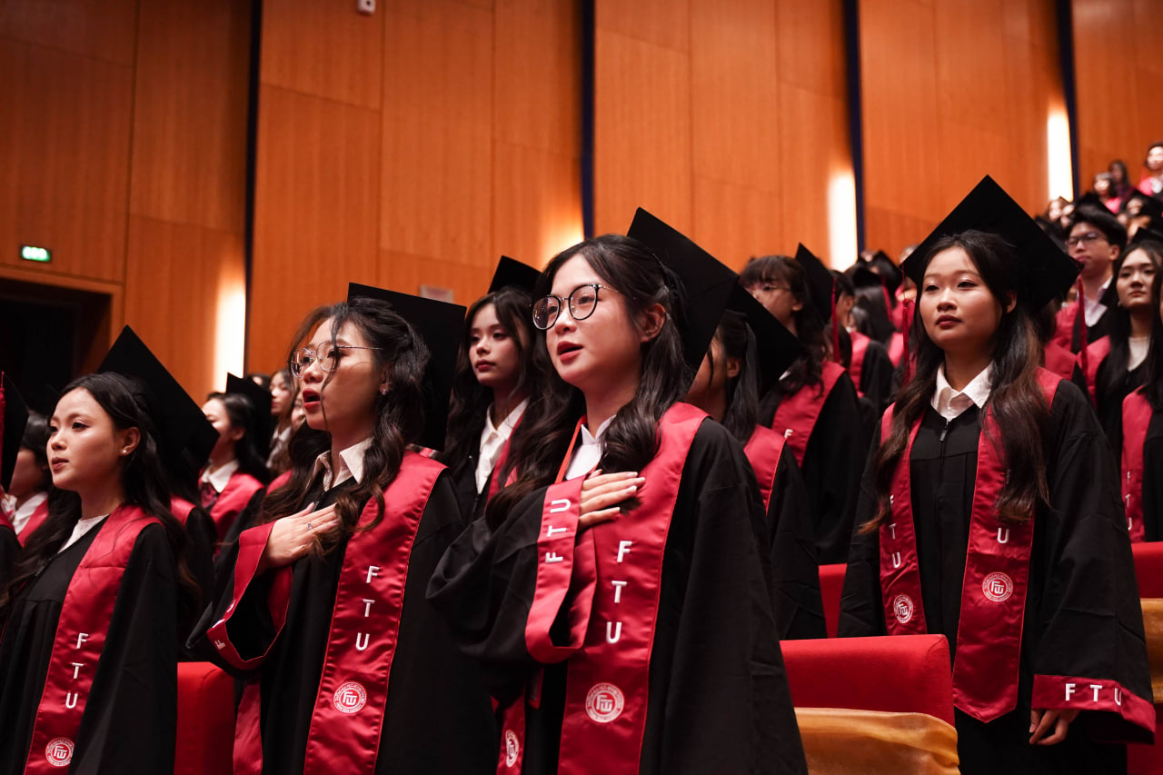 Lý do Ngoại thương mãi luôn là &quot;lò đào tạo Hoa hậu&quot; xịn nhất Việt Nam! - Ảnh 9.