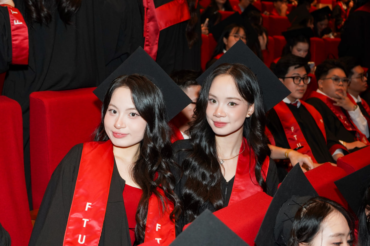 Lý do Ngoại thương mãi luôn là &quot;lò đào tạo Hoa hậu&quot; xịn nhất Việt Nam! - Ảnh 11.