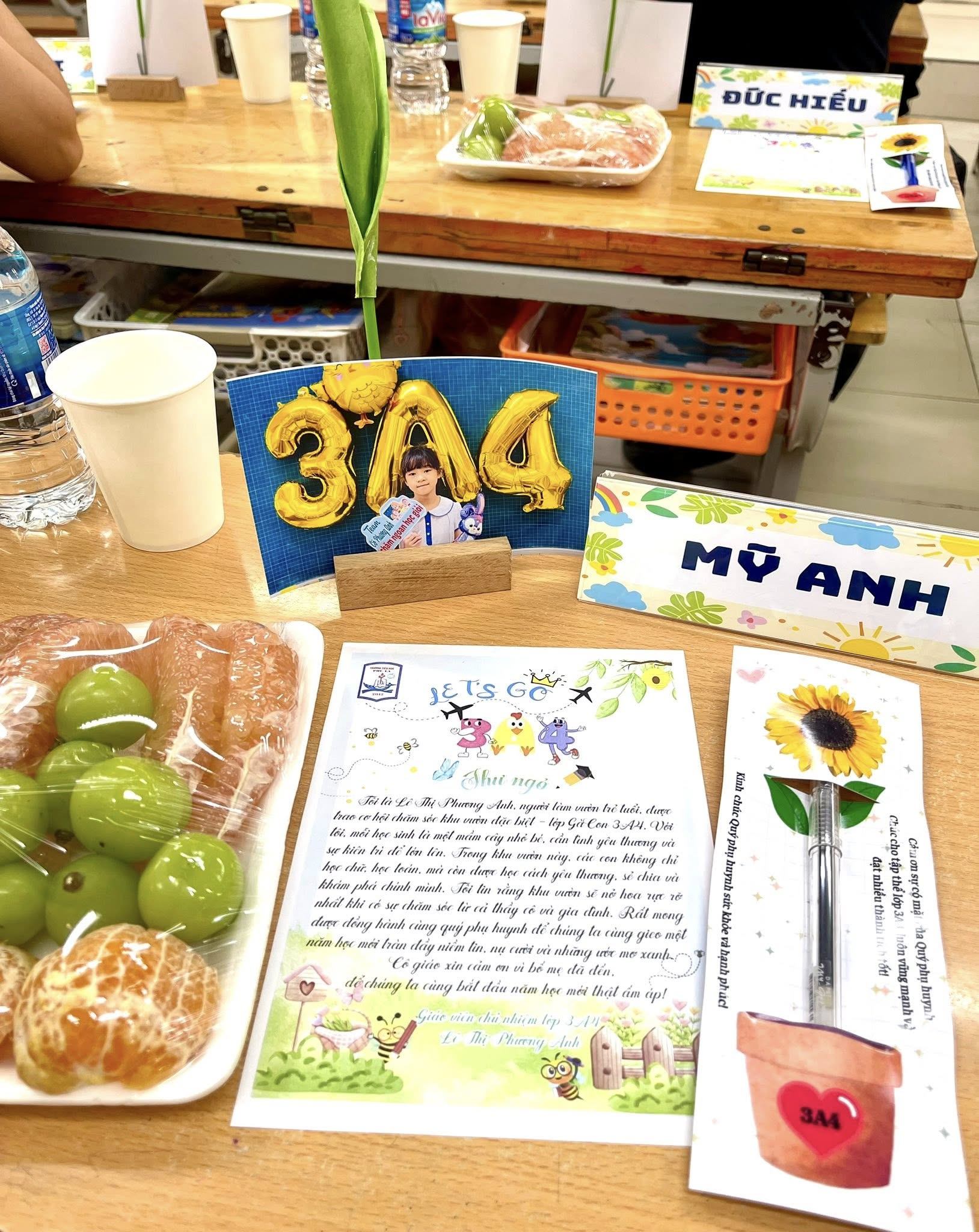 Những hình ảnh &quot;cưng xỉu&quot; tại 1 &quot;trường làng&quot; ở Hà Nội đang khiến nhiều cha mẹ xuýt xoa: Có động lực đi họp phụ huynh hẳn! - Ảnh 2.