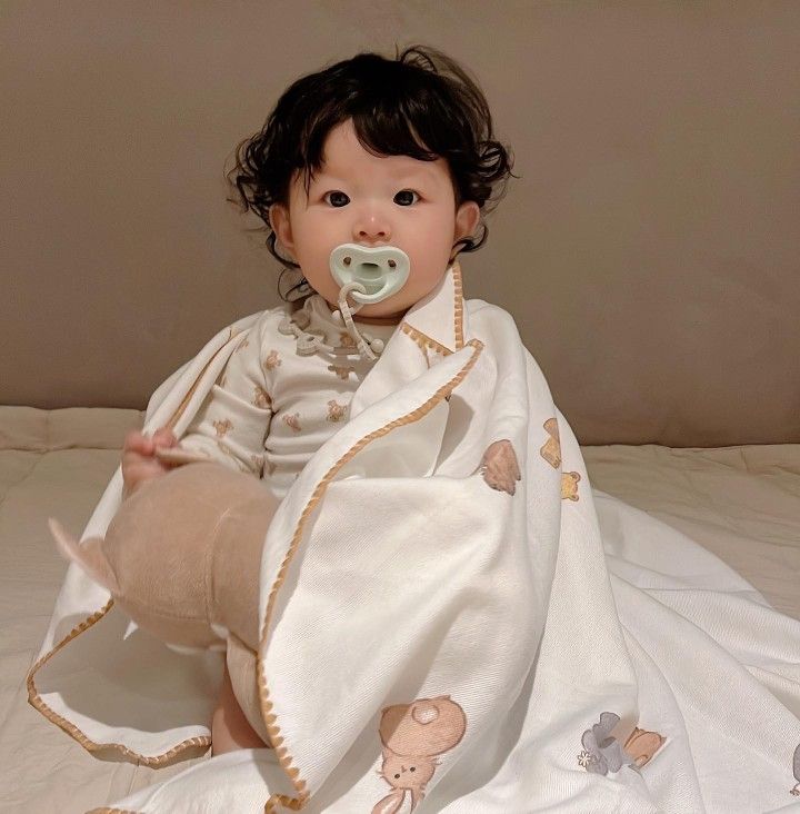 7 phép lịch sự cha mẹ nên dạy càng sớm càng tốt- Ảnh 1. 7 phép lịch sự cha mẹ nên dạy càng sớm càng tốt- Ảnh 1.
