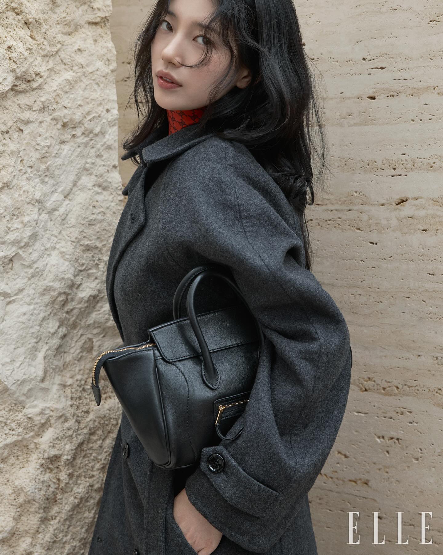 ellekorea17580670133723258426400332220558005422-17580739828731757149524-1758097240599-1758097240706300257755.jpg