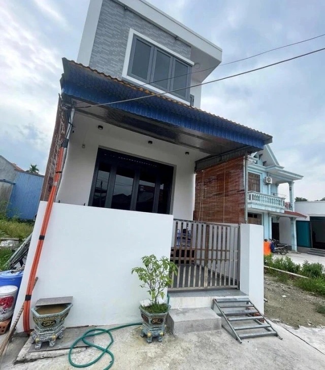 Người xây nhầm nhà trên đất của người khác nói hiện rất khó khăn, nếu phá nhà không biết ở đâu - Ảnh 2. Người xây nhầm nhà trên đất của người khác nói hiện rất khó khăn, nếu phá nhà không biết ở đâu - Ảnh 2.