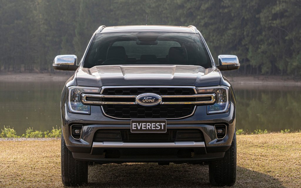 Xe gia đình của năm, hạng 1-2 tỷ đồng: Carnival, Kodiaq, Everest, CR-V, Santa Fe tạo nên cuộc đua khó đoán nhất CCA 2025 - Ảnh 4.