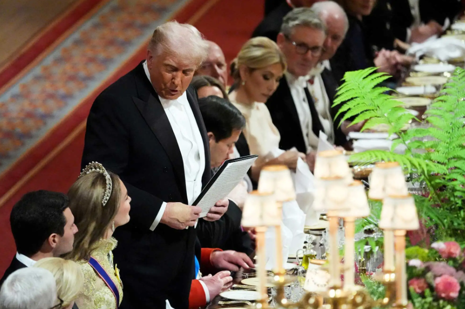 Sau khi vượt bạo bệnh, Vương phi Kate được Trump ngợi ca hết lời tại Windsor- Ảnh 1.