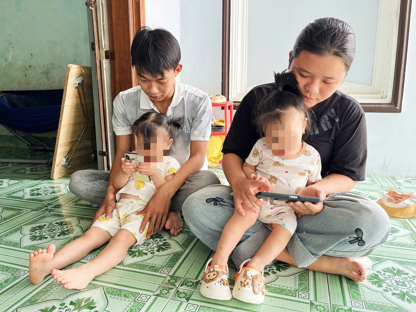 Chồng bị phạt tù vì 'quan hệ' khi vợ chưa đủ 16 tuổi và nỗi niềm người trong cuộc - Ảnh 1. Chồng bị phạt tù vì 'quan hệ' khi vợ chưa đủ 16 tuổi và nỗi niềm người trong cuộc - Ảnh 1.