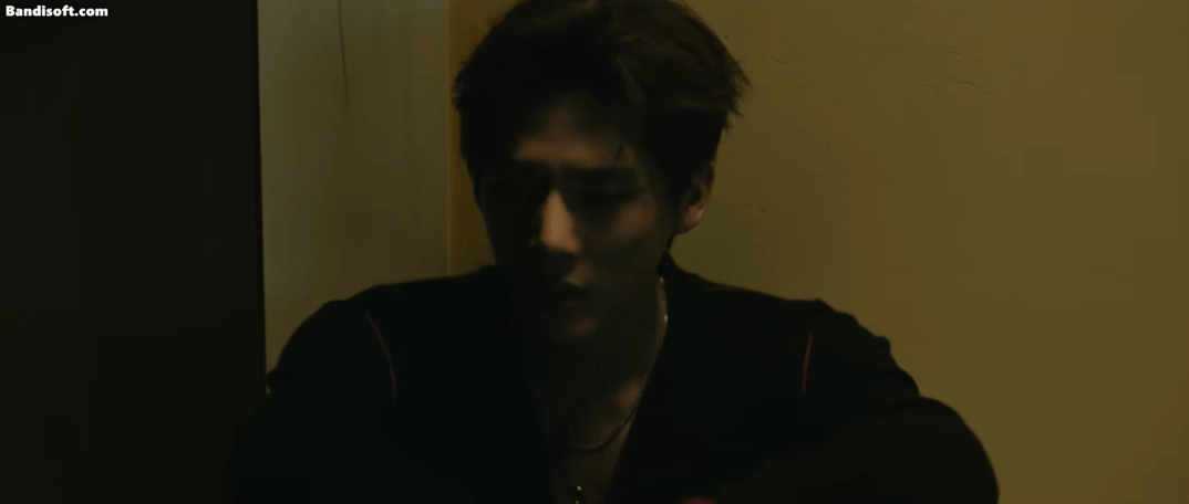 honeycam-2025-09-19-11-21-43-1758269041469-1758269041614543923851.gif