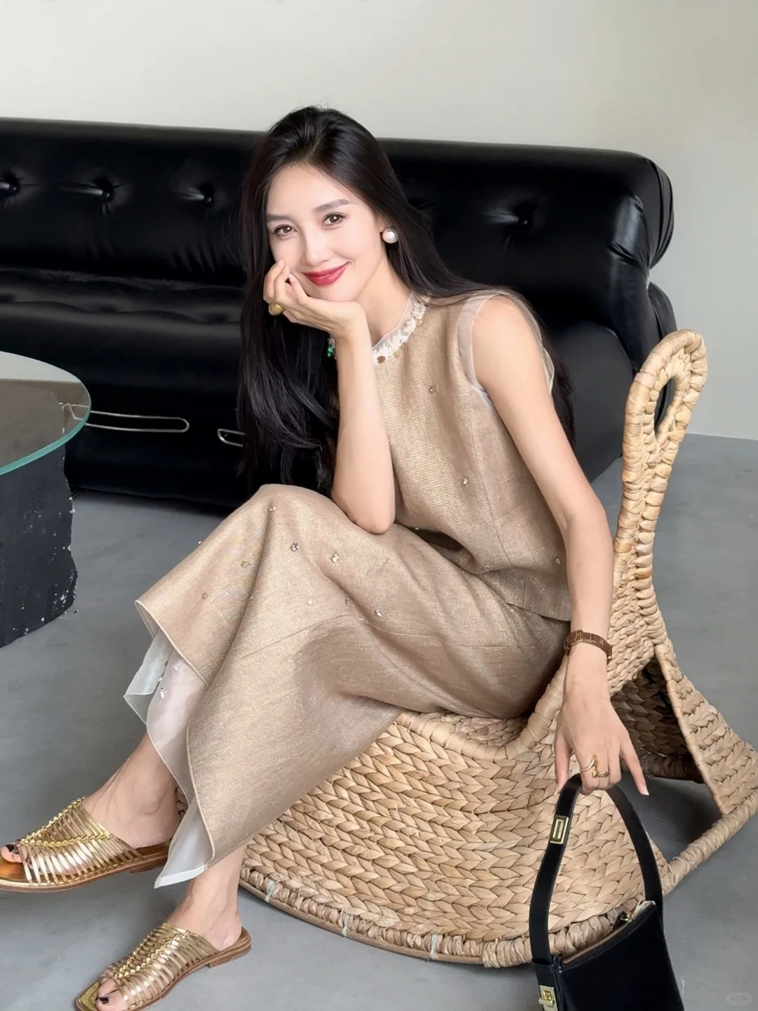 Tháng 10 mặc màu gì để “đạp” xui, kéo tiền về? 3 con giáp diện nâu là công việc thăng hoa, tiểu nhân “câm nín”- Ảnh 5. Tháng 10 mặc màu gì để “đạp” xui, kéo tiền về? 3 con giáp diện nâu là công việc thăng hoa, tiểu nhân “câm nín”- Ảnh 5.
