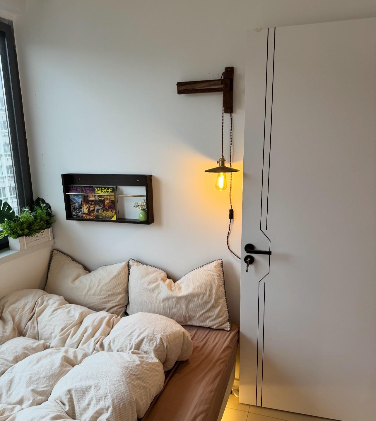 Ngắm căn hộ gây sốt của nữ tiếp viên hàng không: Xinh như mộng, nhìn góc nào cũng thấy Ngắm căn hộ gây sốt của nữ tiếp viên hàng không: Xinh như mộng, nhìn góc nào cũng thấy