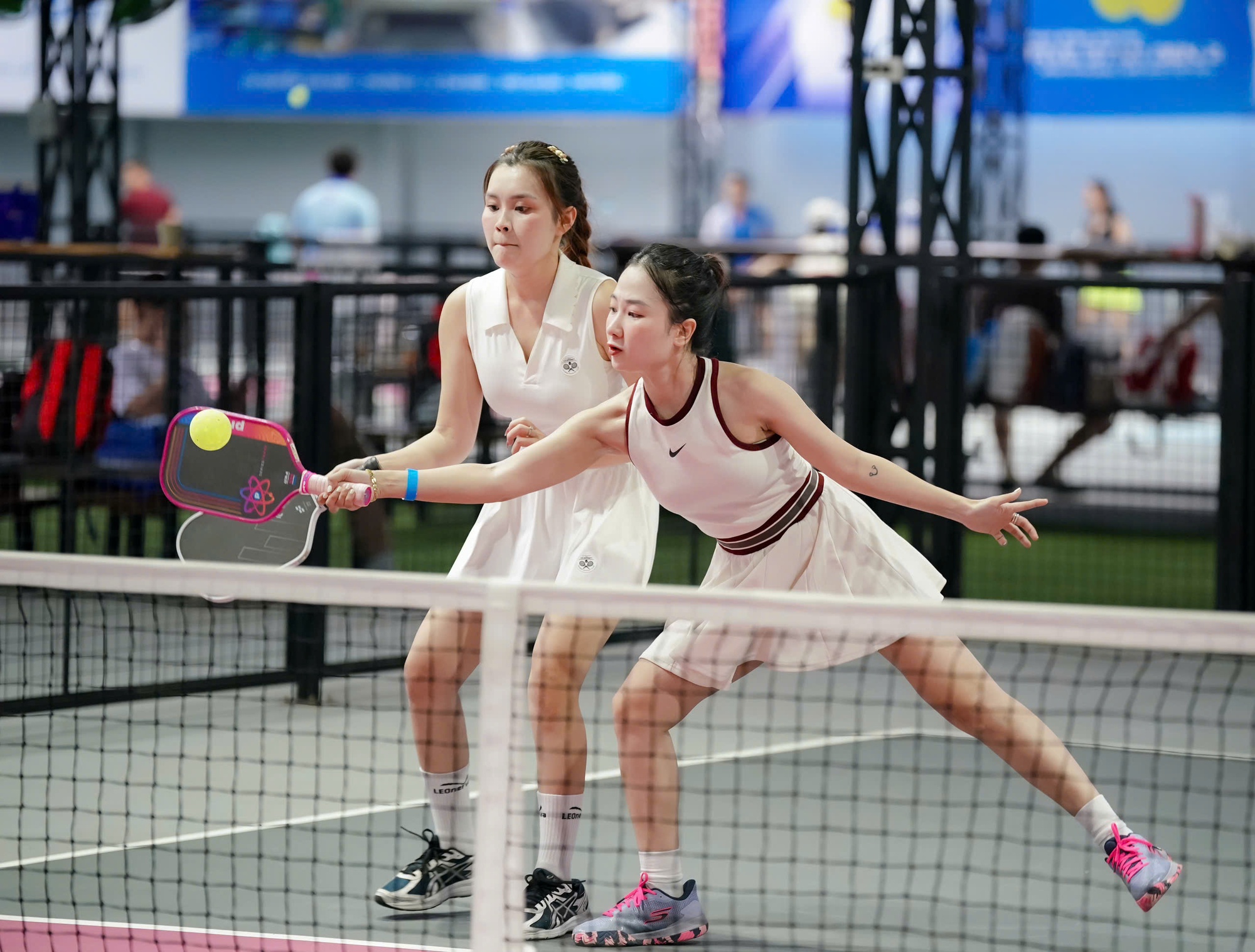 Cô gái nhỏ con “bao sân” khiến cả giải Pickleball ở TP.HCM phải chú ý là ai? - Ảnh 5. Cô gái nhỏ con “bao sân” khiến cả giải Pickleball ở TP.HCM phải chú ý là ai? - Ảnh 5.