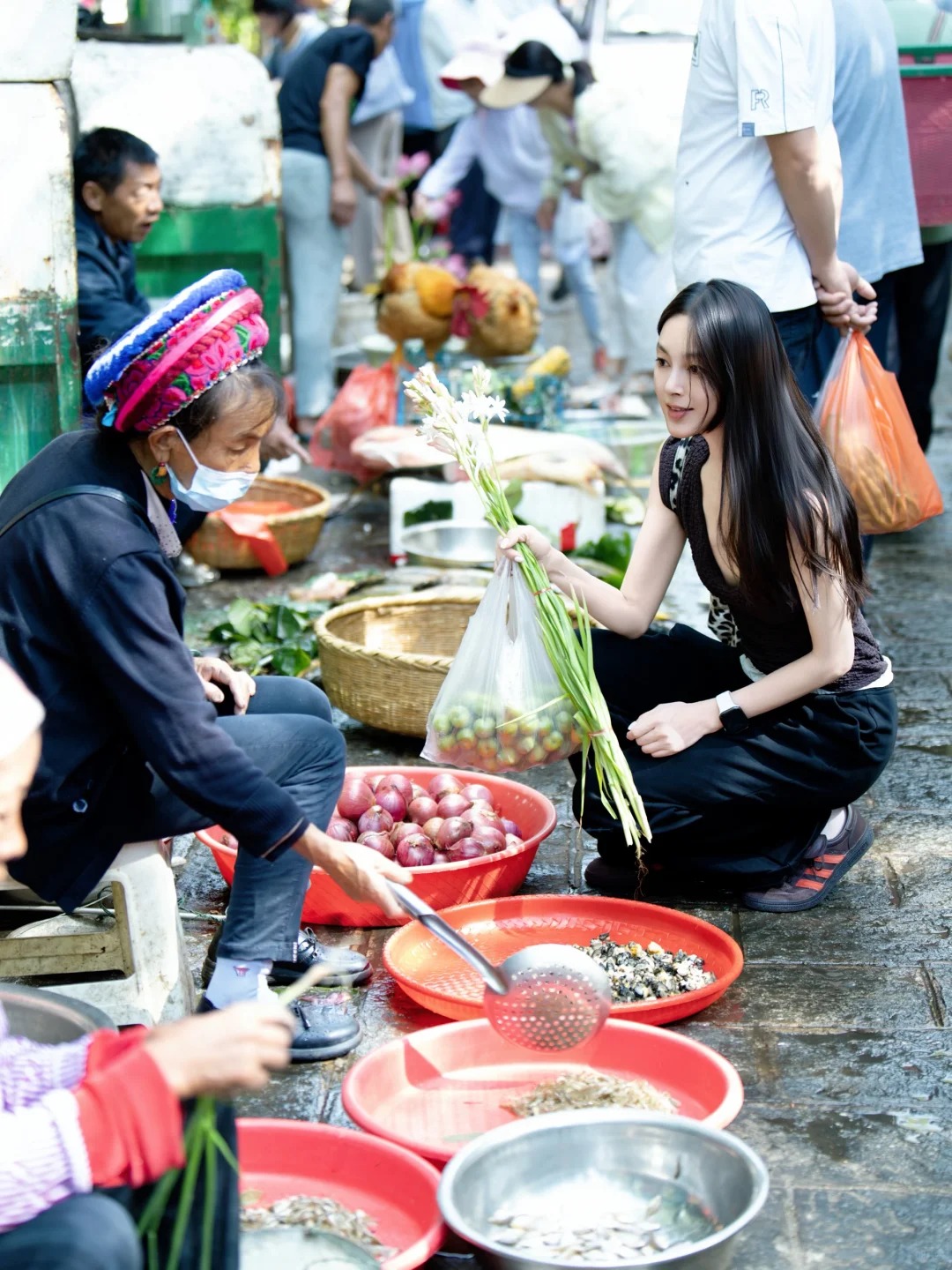 40 tuổi “trút áo” nghỉ việc để... thở: Mỗi ngày như đang nghỉ phép năm, nhặt lại thanh xuân trên những con phố cũ- Ảnh 4. 40 tuổi “trút áo” nghỉ việc để... thở: Mỗi ngày như đang nghỉ phép năm, nhặt lại thanh xuân trên những con phố cũ- Ảnh 4.