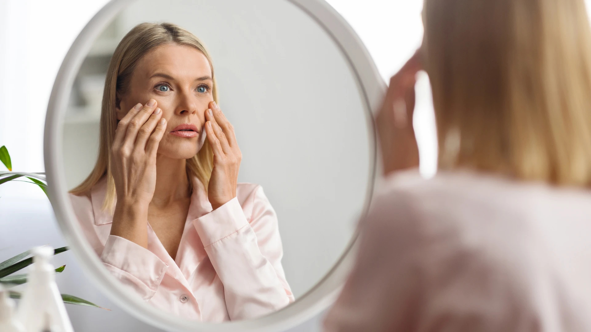 4 thay đổi không ngờ này ở ngoại hình của bạn có thể do hormone tác động phía sau, rõ nhất là ở làn da và mái tóc - Ảnh 6.