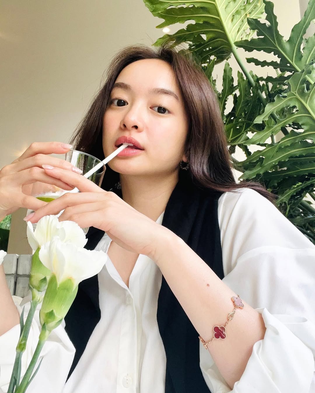 Nữ tiếp viên hàng không cao 1m55 