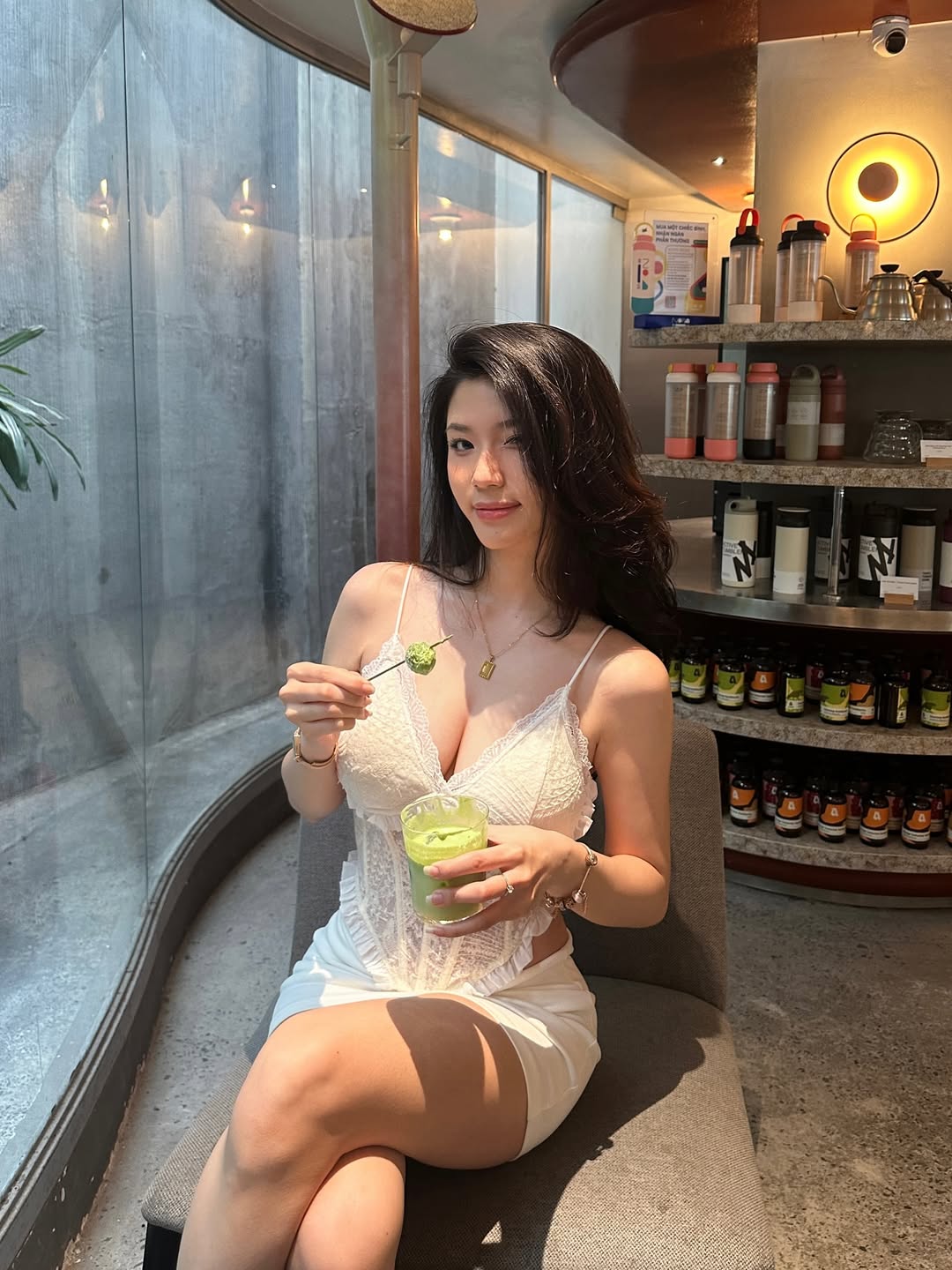 Hot girl Diệp Phương Linh là ai mà nóng bỏng cỡ này?- Ảnh 11.