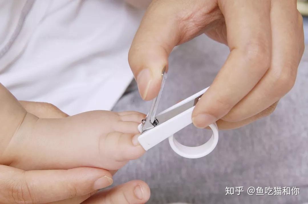 Thứ nhỏ xíu nhưng lại khiến nhiều mẹ sợ hãi: Làm sao để chăm sóc thứ bé tí nhưng lớn nhanh như thổi này?- Ảnh 5.