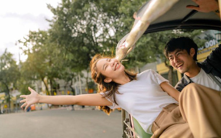 Nếu bạn muốn trông trẻ lâu hơn, hãy áp dụng 10 thói quen kiểu Đông Nam Á này!