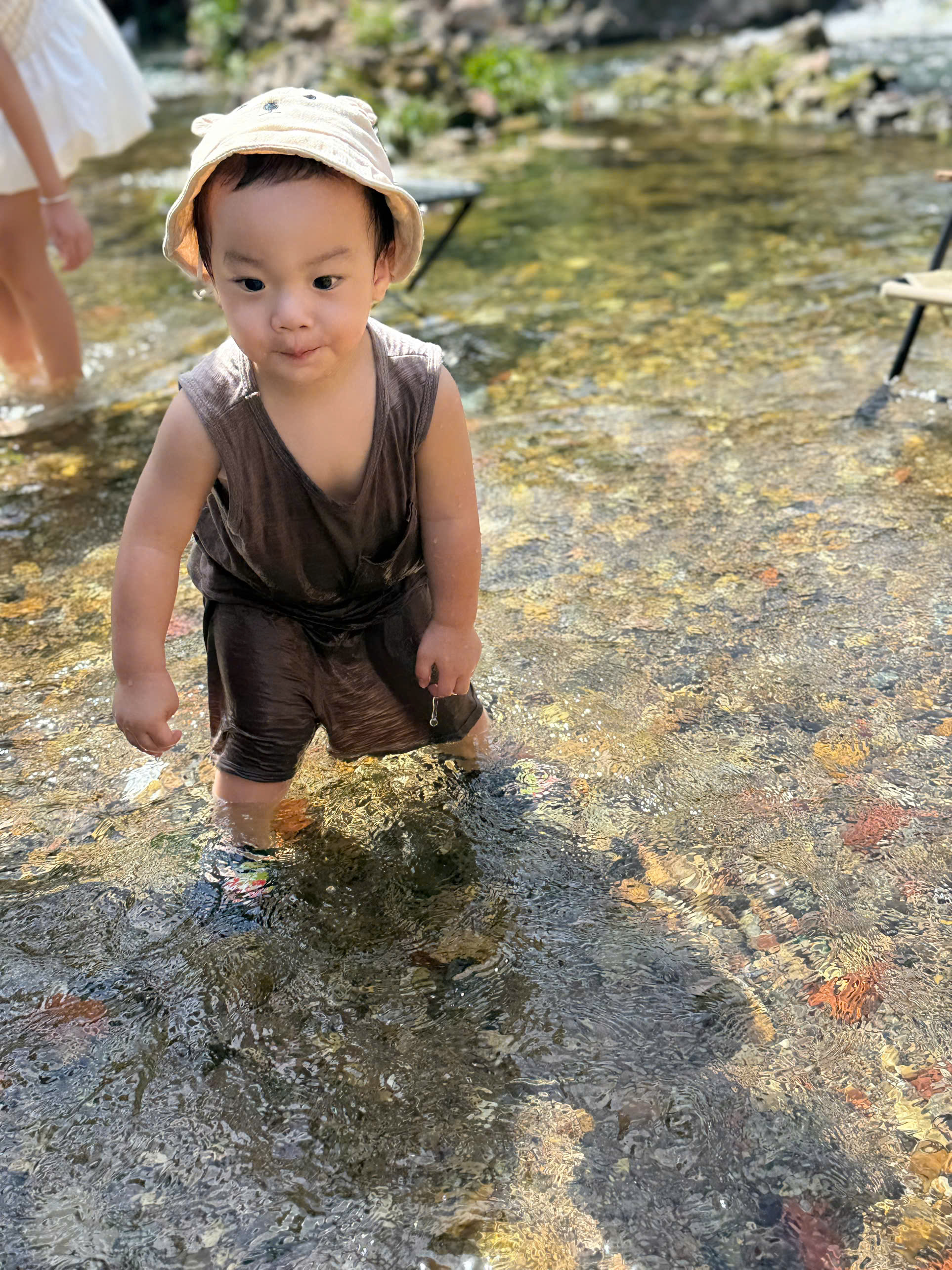 Chuyến x&ecirc; dịch 