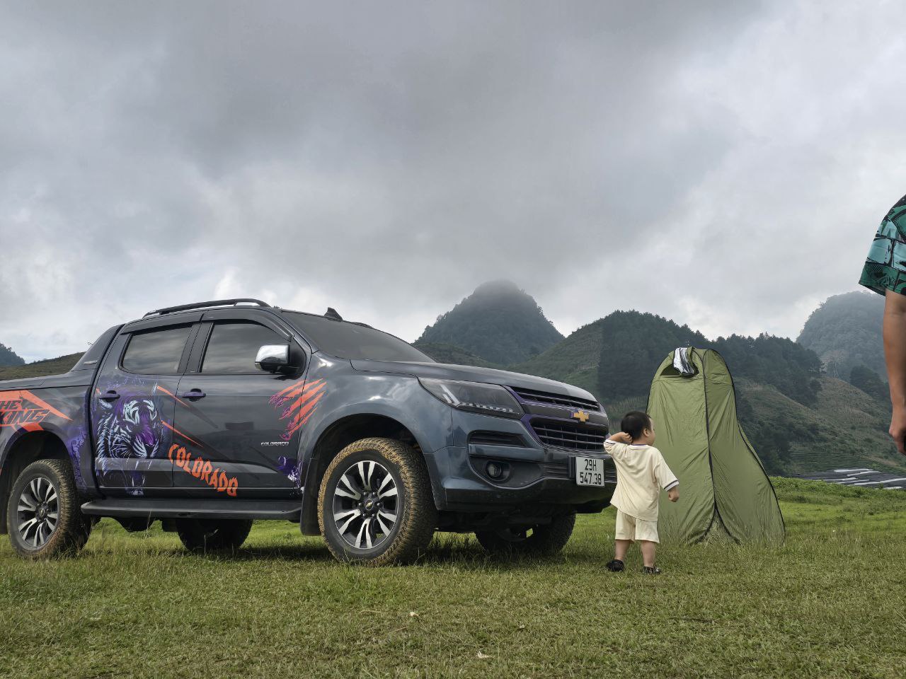 Chuyến x&ecirc; dịch 