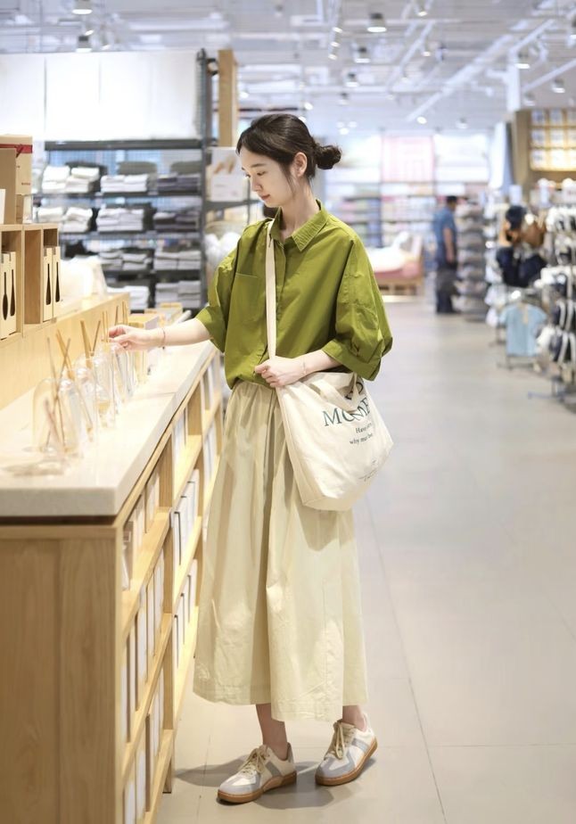 20 tuổi thờ ơ với tiền bạc, 10 năm sau mới “thấm” cảnh bấp bênh: Giá như tôi biết sớm hơn thì giờ đã khác! - Ảnh 2.
