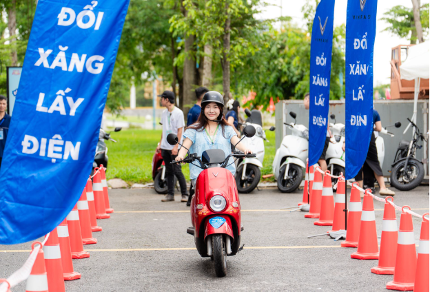 VinFast Motio – Đẹp, tiện dụng, tiết kiệm chỉ với hơn 10 triệu đồng sau ưu đãi - Ảnh 2.