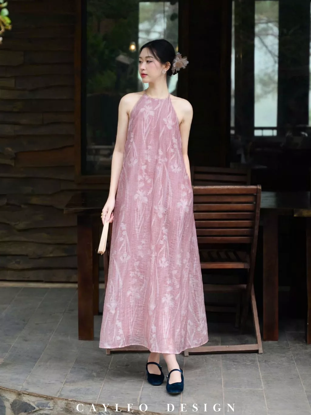 Xuất hiện sau tin bầu bí, Nhã Phương gây &quot;sốt&quot; với váy trắng cổ yếm tinh khôi- Ảnh 8.