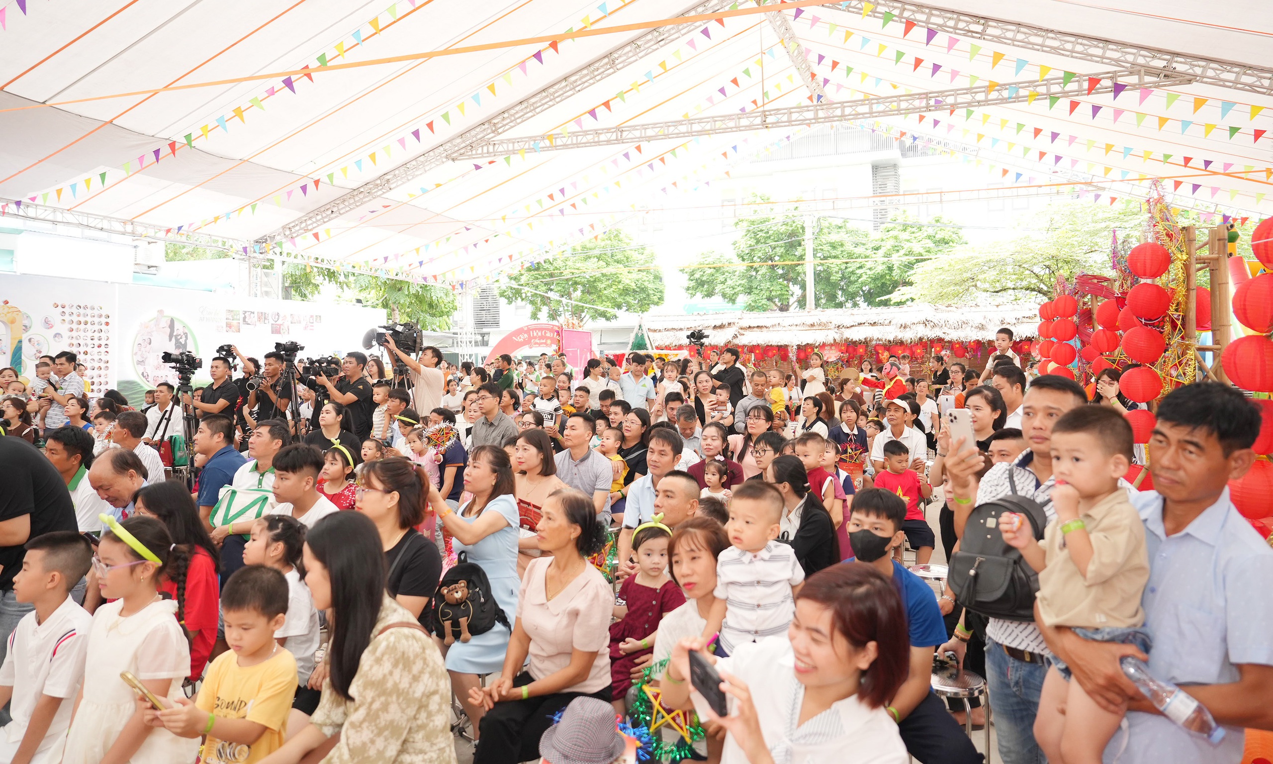 200 gia đình thành công nhờ IVF đón Tết Trung thu trong tiết trời thu mát mẻ- Ảnh 8.