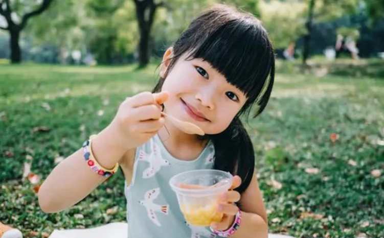 Cựu hiệu trưởng Đại học số 1 châu Á chỉ ra 3 kiểu học sinh &quot;thông minh giả&quot;, lớn lên khó thành công, cha mẹ nên chú ý - Ảnh 3.