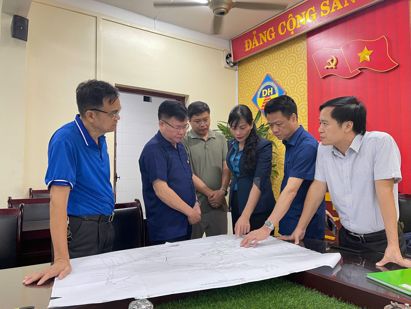 Năm công nhân thương vong trong sự cố khí hầm lò ở Quảng Ninh - Ảnh 4.