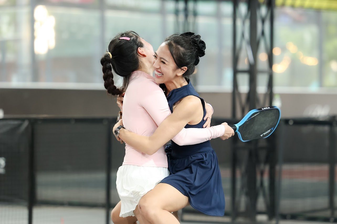 Nữ designer ở TP.HCM “đốt” gần 500 triệu cho pickleball, kiên trì dự 30 giải đấu nhưng hơn 20 lần… “tắm sớm” - Ảnh 2.