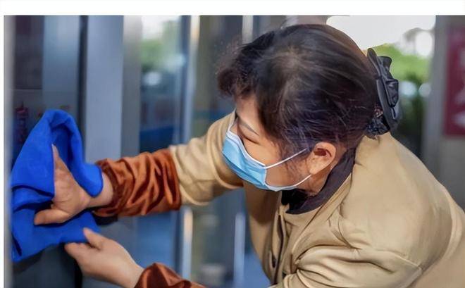 Sau khi nghỉ hưu, có 6 “cái bẫy” cần tránh để an hưởng tuổi già - Ảnh 1.