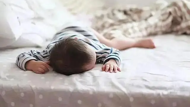 &quot;Con cao khoẻ hơn khi bà ngoại chăm nhưng chậm phát triển hẳn khi ở với mẹ&quot;: Nguyên nhân được tiết lộ khiến nhiều phụ huynh giật mình- Ảnh 1.