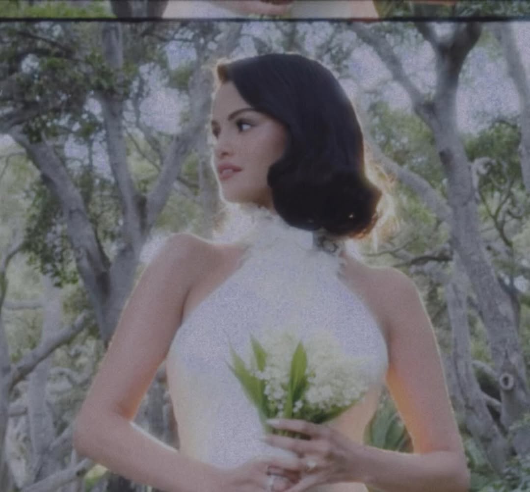 &quot;Cú lật kèo&quot; gây sốc giữa drama mẹ con Selena Gomez trong đám cưới thế kỷ - Ảnh 4.