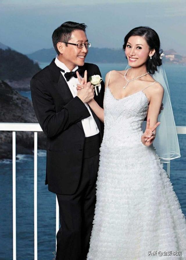 Có 1 nàng hậu &quot;đáng sợ&quot; khiến giới phu nhân hào môn nhấp nhổm không yên - Ảnh 9.