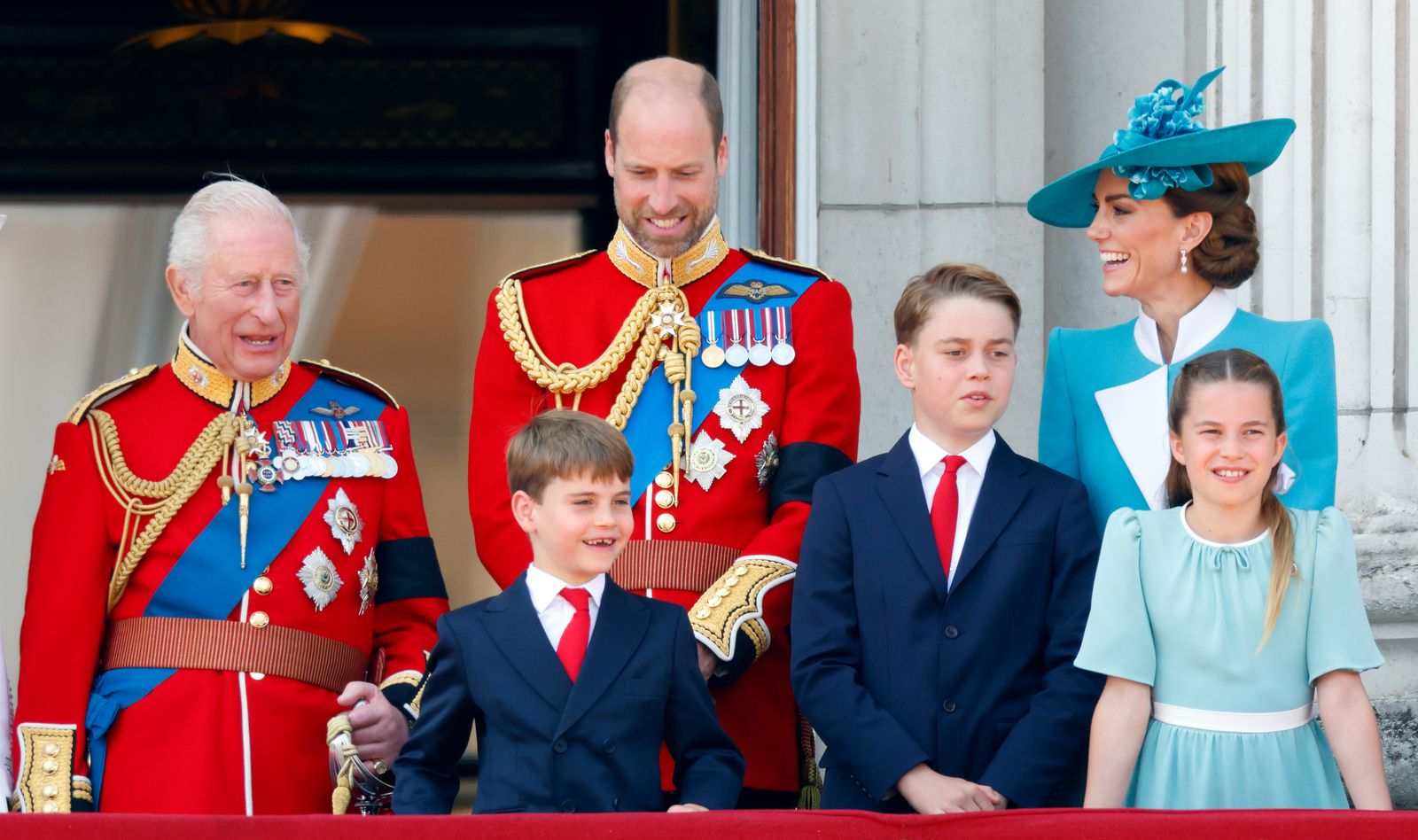 Hoàng tử George có cả gia tài, Công chúa Charlotte và Hoàng tử Louis “tay trắng”: Bi kịch lặp lại trong Hoàng gia, nhưng Kate đang cố thay đổi tất cả- Ảnh 3.