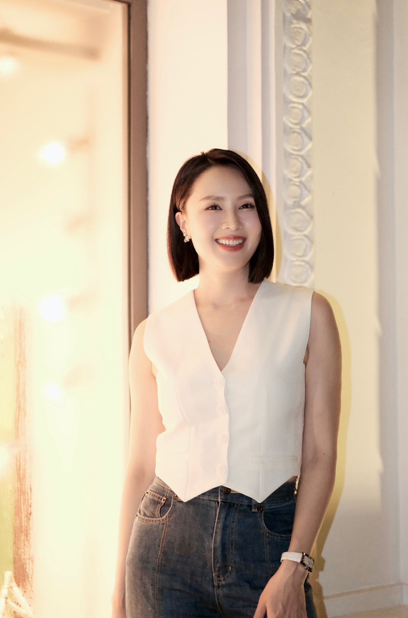 Hồng Diễm được khen không ngớt về nhan sắc tuổi 42, phong cách thời trang cực trẻ trung và thanh lịch - Ảnh 6. Hồng Diễm được khen không ngớt về nhan sắc tuổi 42, phong cách thời trang cực trẻ trung và thanh lịch - Ảnh 6.