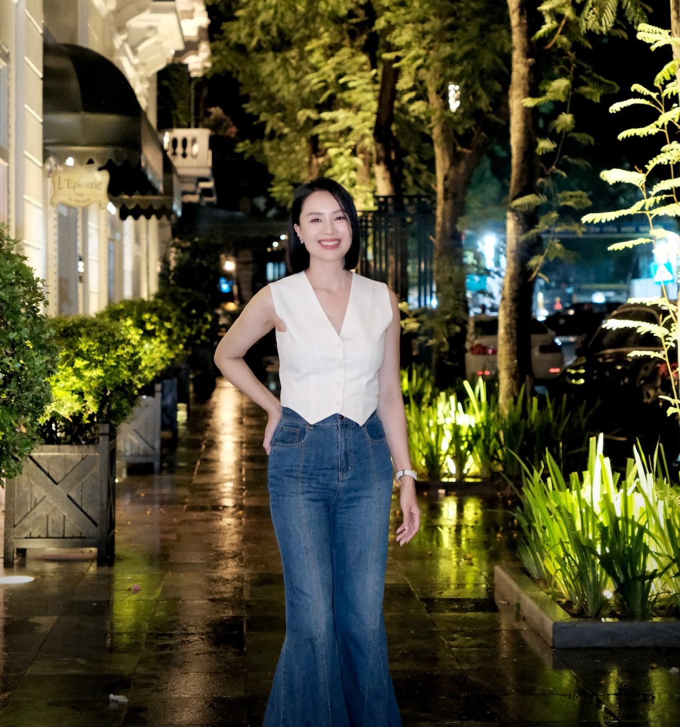 Hồng Diễm được khen không ngớt về nhan sắc tuổi 42, phong cách thời trang cực trẻ trung và thanh lịch - Ảnh 7. Hồng Diễm được khen không ngớt về nhan sắc tuổi 42, phong cách thời trang cực trẻ trung và thanh lịch - Ảnh 7.
