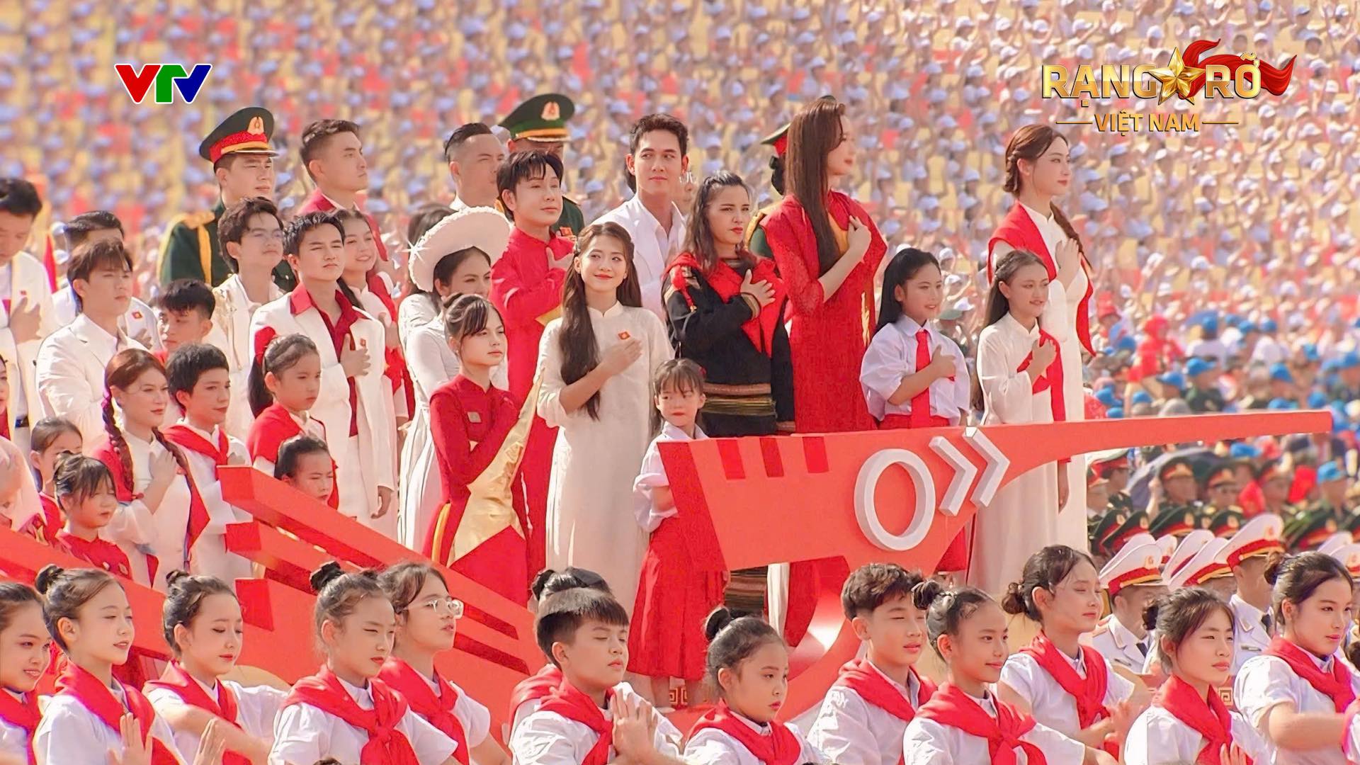 VTV quyết lấy điểm tuyệt đối: “Giải cứu” cả loạt nghệ sĩ từ Trúc Nhân, Đức Phúc cho tới Bùi Công Nam! - Ảnh 7. VTV quyết lấy điểm tuyệt đối: “Giải cứu” cả loạt nghệ sĩ từ Trúc Nhân, Đức Phúc cho tới Bùi Công Nam! - Ảnh 7.