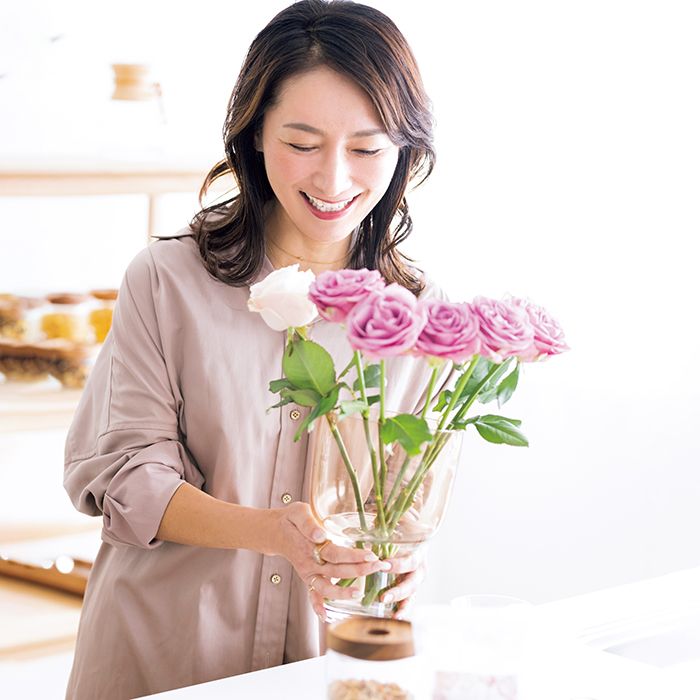 50 tuổi, có tiền mà chẳng dám tiêu: Nỗi lo ngấm ngầm khiến nhiều phụ nữ giàu mà vẫn nghèo - Ảnh 1. 50 tuổi, có tiền mà chẳng dám tiêu: Nỗi lo ngấm ngầm khiến nhiều phụ nữ giàu mà vẫn nghèo - Ảnh 1.