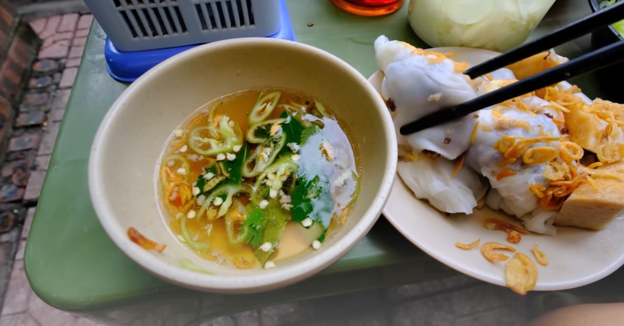 banh-cuon-8-1756876226826-17568762268841908571437.jpg