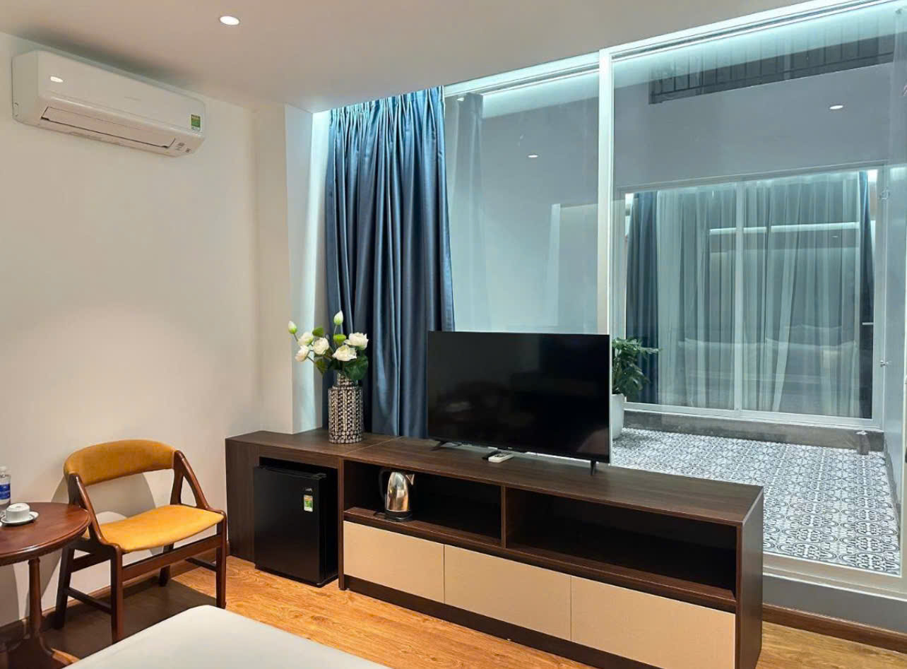 Lái ô tô từ Hải Phòng đi Hà Nội chơi lễ, gia đình 8 người chuẩn bị 80 triệu: Lái ô tô từ Hải Phòng đi Hà Nội chơi lễ, gia đình 8 người chuẩn bị 80 triệu: