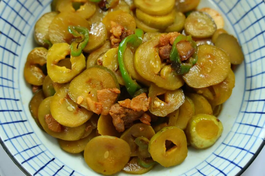 Bếp nhà thơm mùa thu: Dưa chuột muối với gừng và hạt thì là cực "gây nghiện", làm một lần là ăn cả tháng - Ảnh 8.