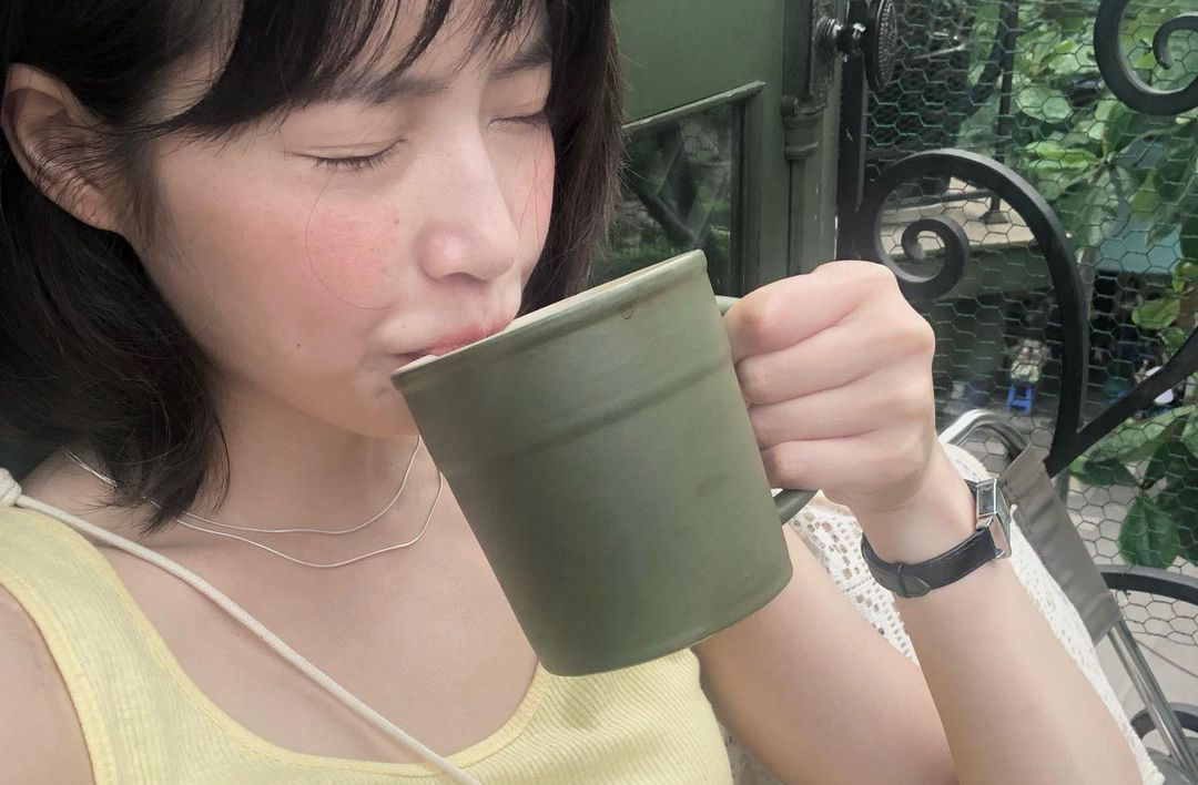 6 thói xấu nhỏ nhưng hại lớn, khiến chị em bước qua tuổi 40 vẫn chưa thoát mụn - Ảnh 3.