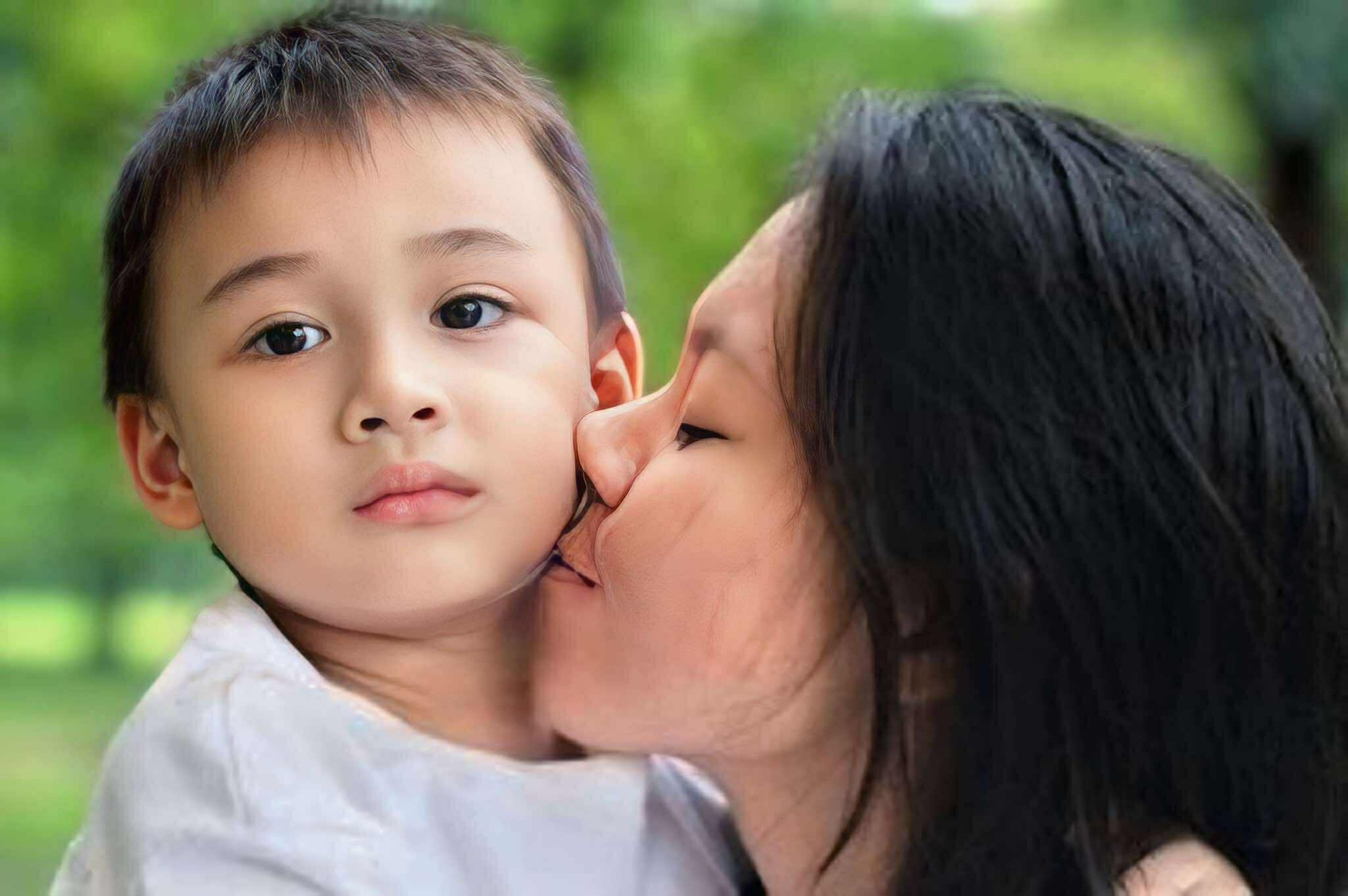 Tại sao bác sĩ thường nuôi con kiểu thoải mái, còn giáo viên lại nghiêm khắc?- Ảnh 1.