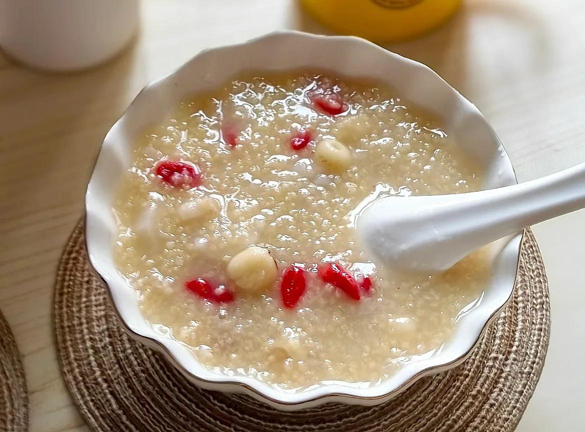 4 món canh "chống già, chống nhăn": Da dẻ căng mịn, dễ nấu cho những ngày mùa thu - Ảnh 4.