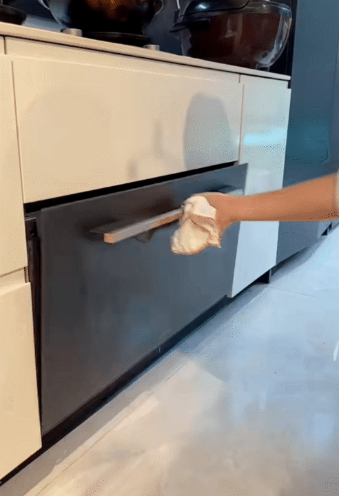 chrome-capture-2025-09-30-16-17592068728241685540784.gif