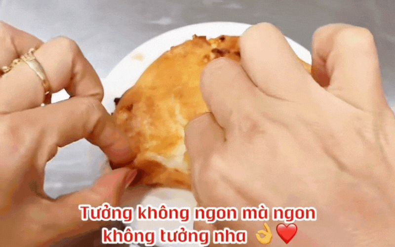 Dân mạng &quot;khai sáng&quot; cách ăn bánh dẻo mới được chị em rần rần thử: Không nghĩ mang nướng lại &quot;ngon không tưởng&quot; như vậy - Ảnh 1.