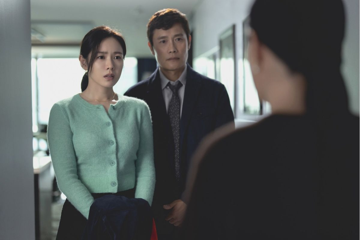 Son Ye Jin cũng có ngày đi tàu điện ngầm, nghèo đến thế này rồi sao? - Ảnh 2.